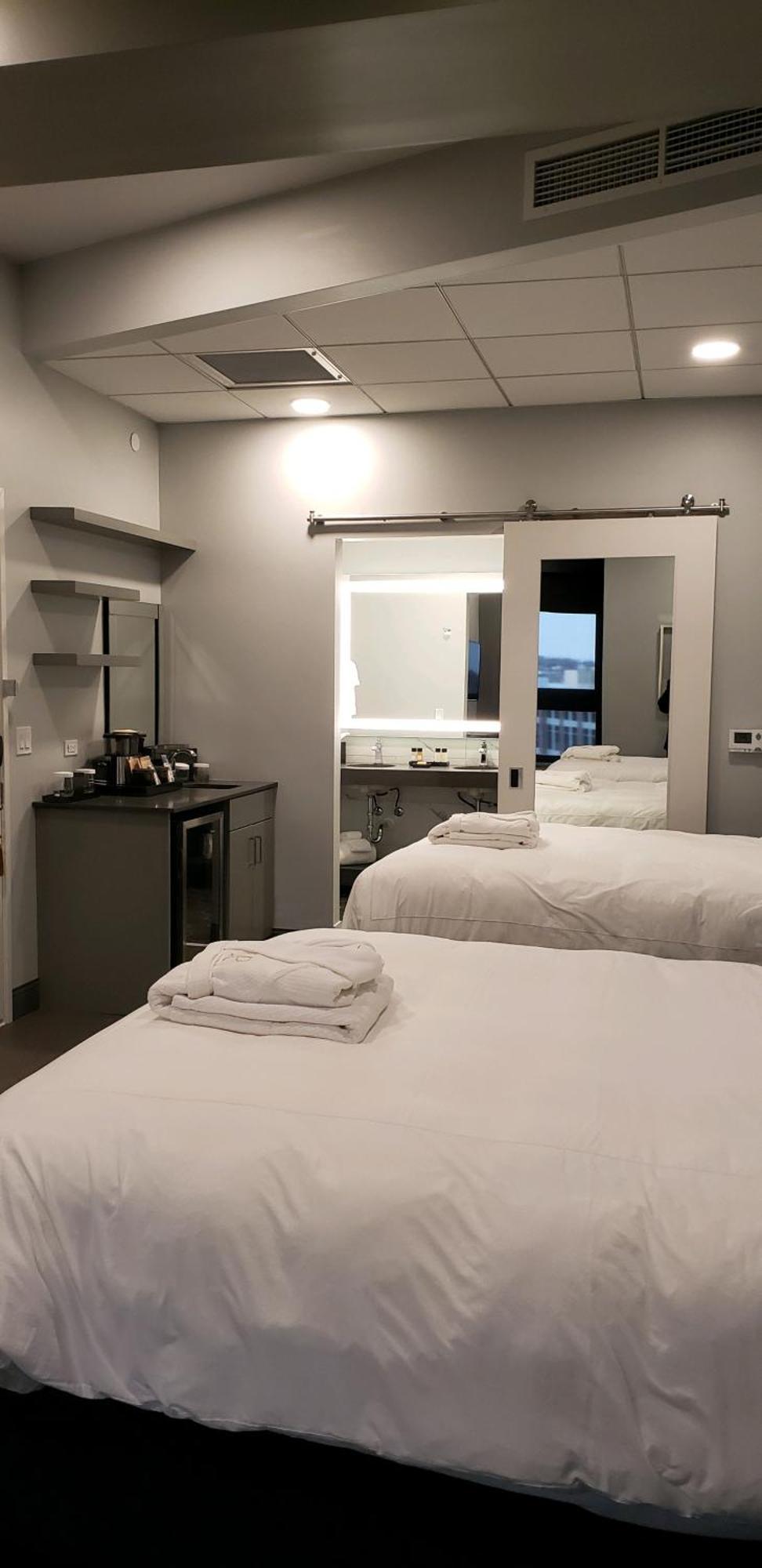 Hotel On Phillips Sioux Falls Esterno foto